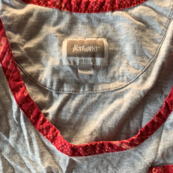 Basic Medium Grey Tank - Picture 2 of 4